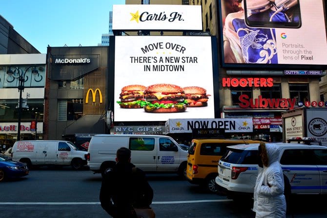 Carls-Jr-Midtown-New-York-Billboard | Billboard Insider™