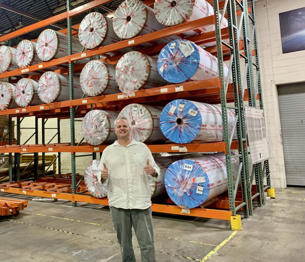 Road Trip Circle Graphics, Longmont, CO Billboard Insider™