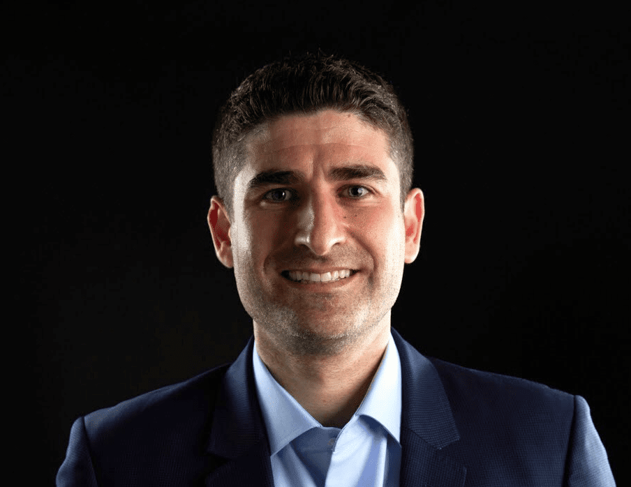 Curtis Rauch Skies Above Hires Curtis Rauch | Billboard Insider™